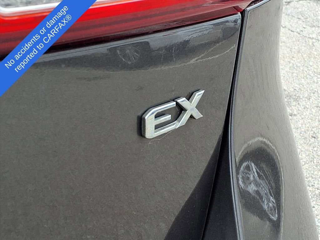 Used 2011 Kia Forte EX image 11