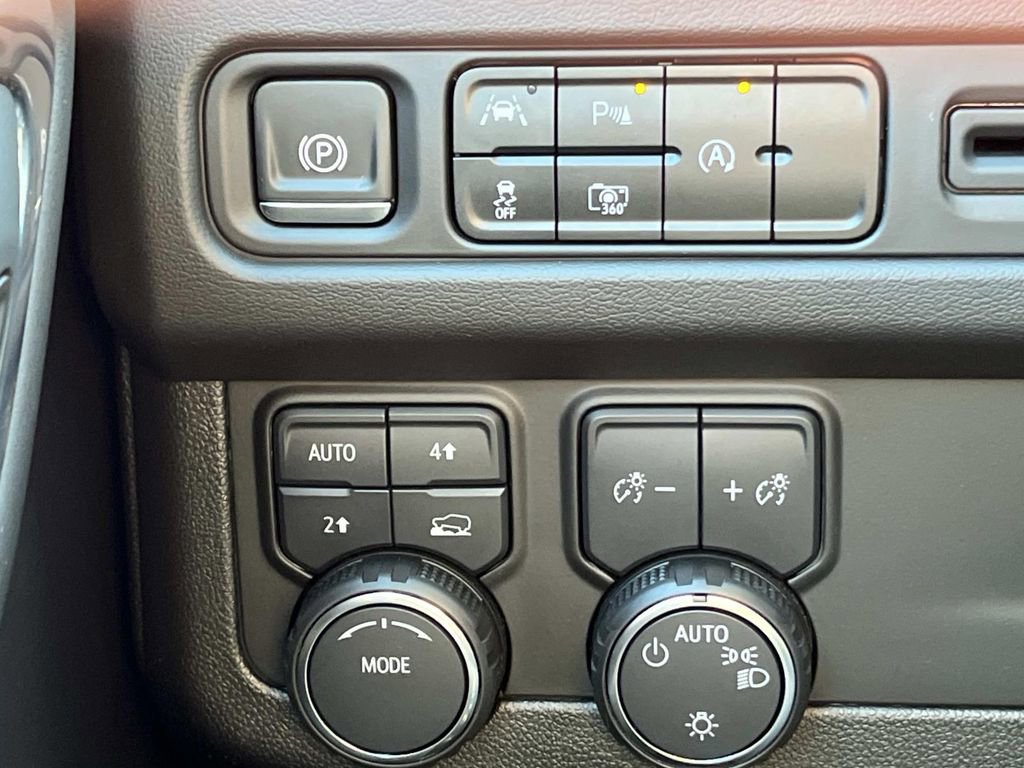 Certified 2024 Chevrolet Tahoe RST w/ Luxury Package image 26