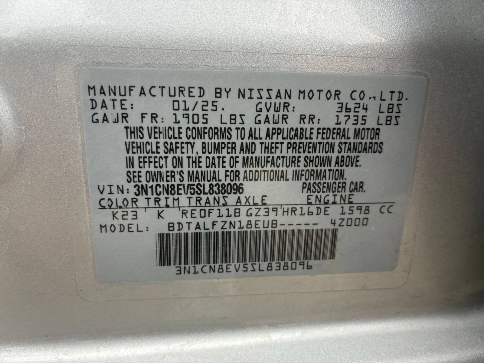 Used 2025 Nissan Versa SV FWD image 26