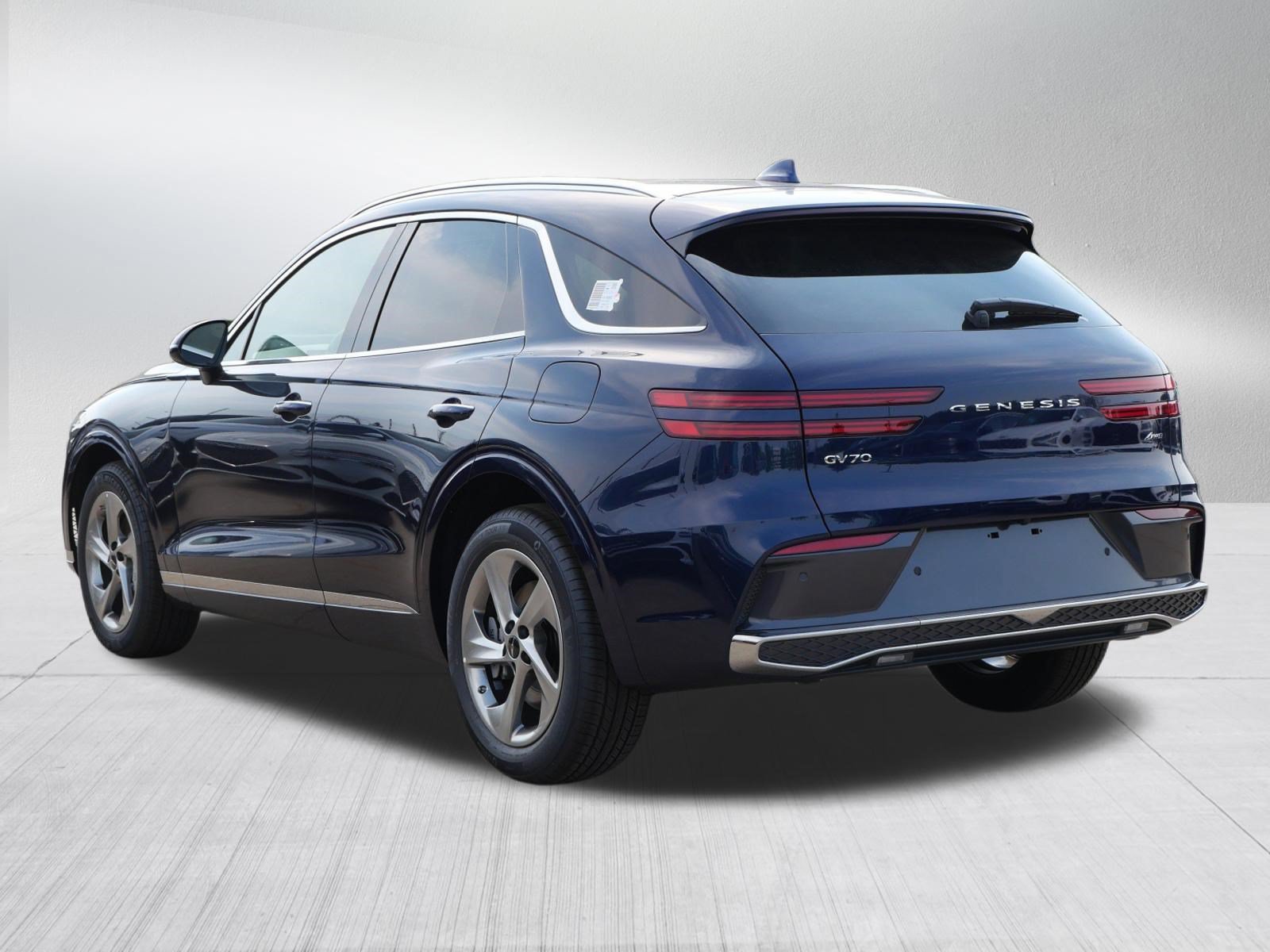 New 2026 Genesis GV70 2.5T Select AWD/4WD image 2