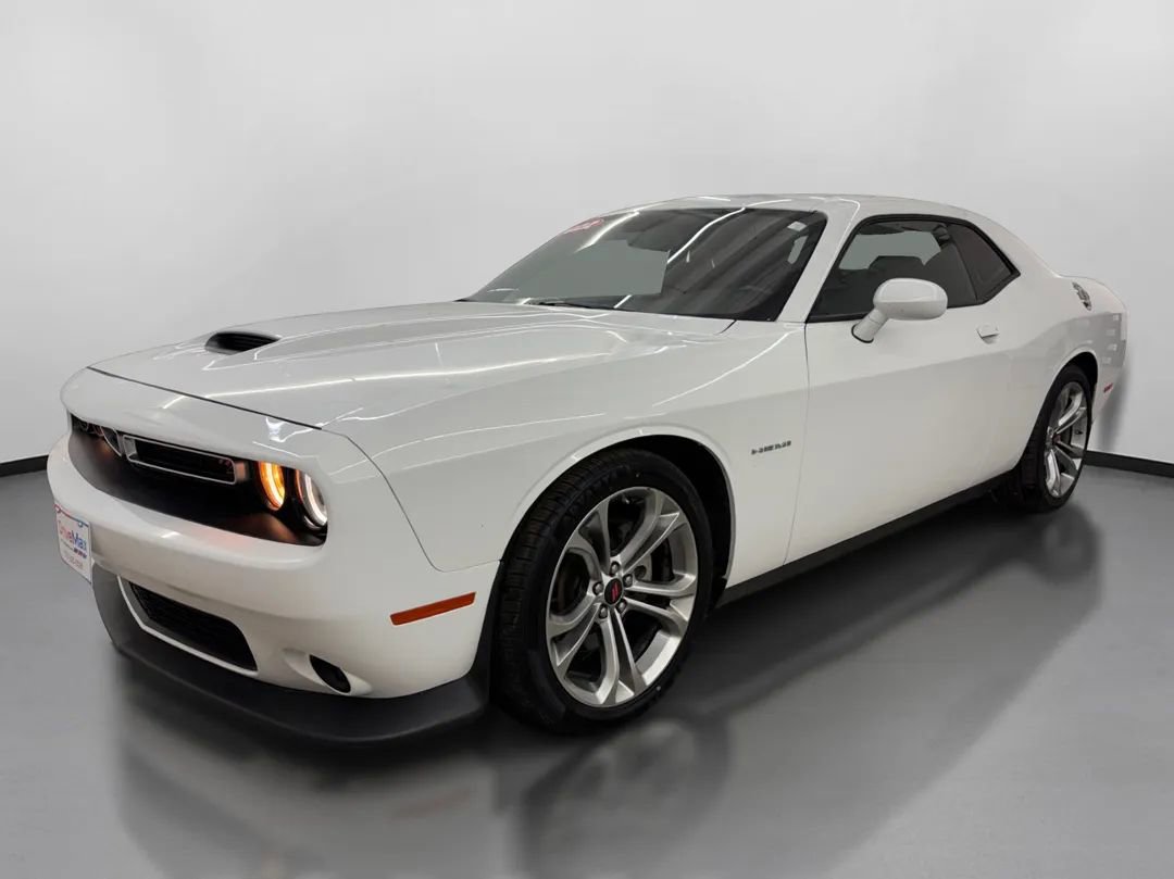 Used 2022 Dodge Challenger R/T image 4