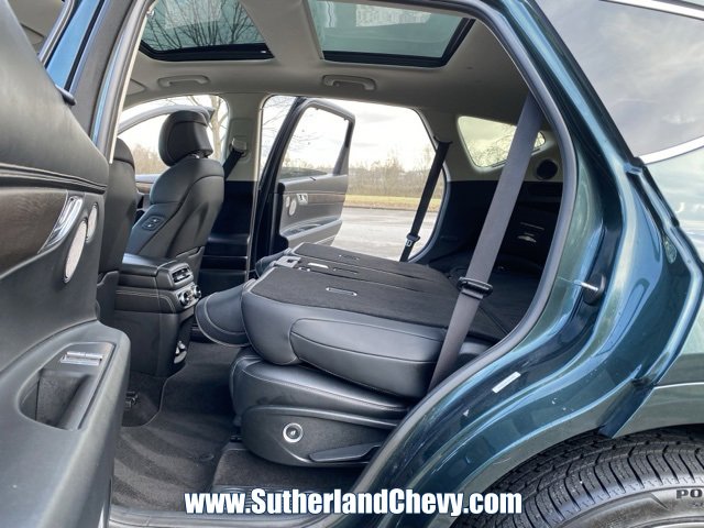 Used 2022 Genesis GV80 2.5T w/ Prestige Package 04 image 40