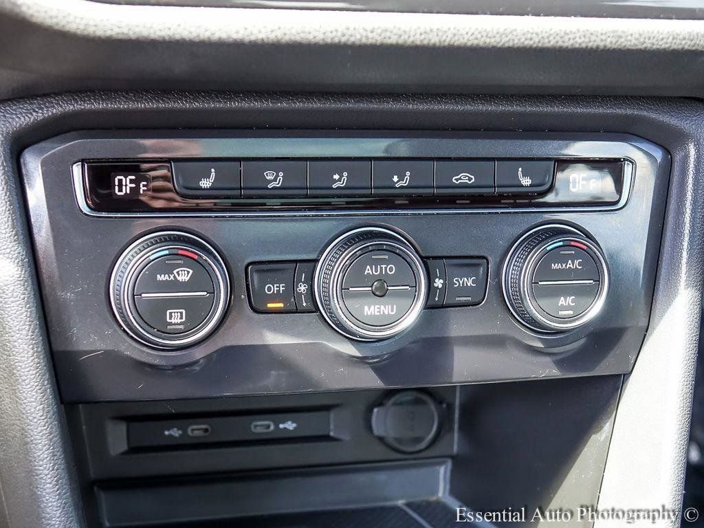 Used 2021 Volkswagen Tiguan SE R-Line AWD/4WD image 18