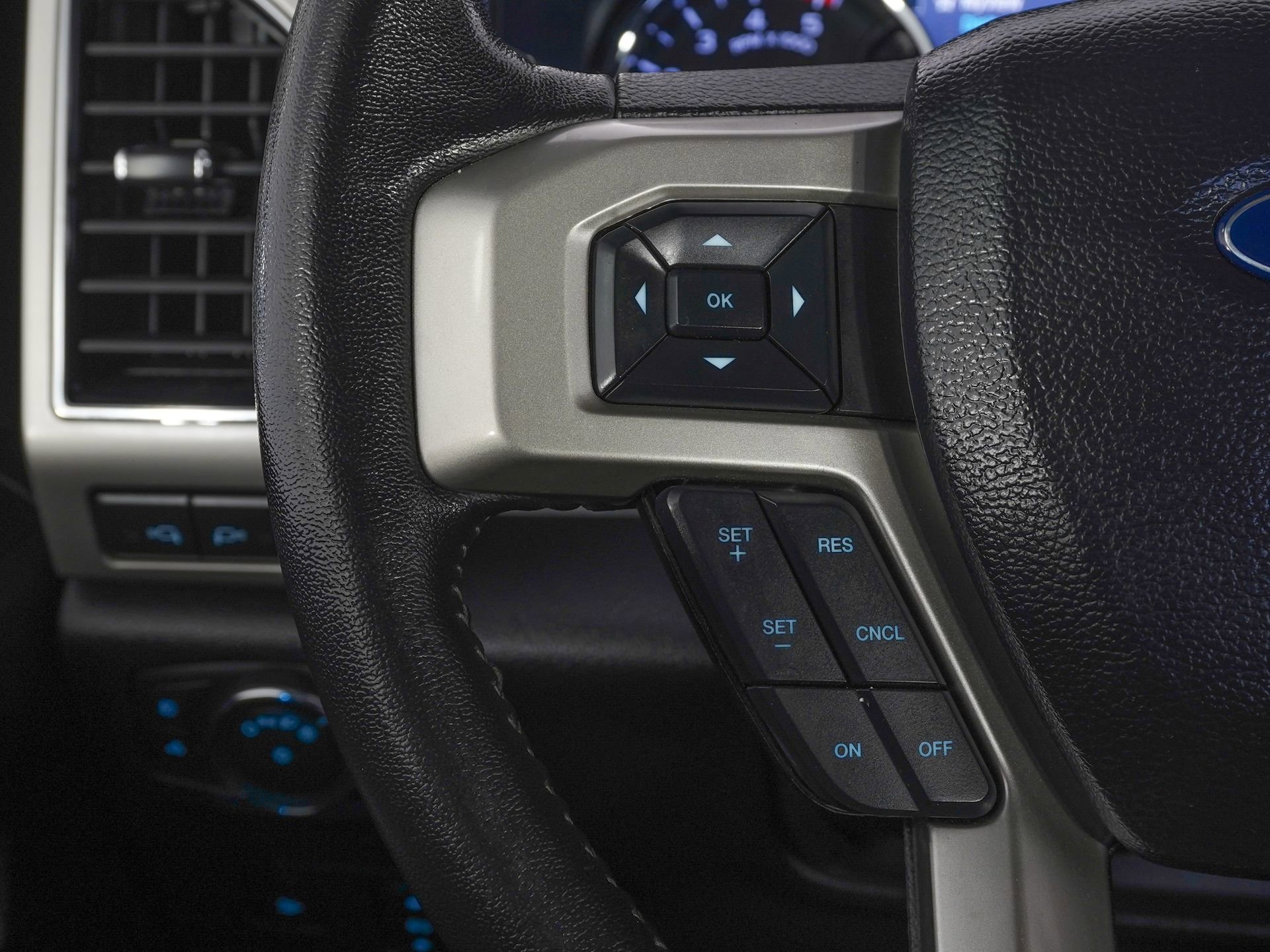 Used 2020 Ford F350 Lariat image 20