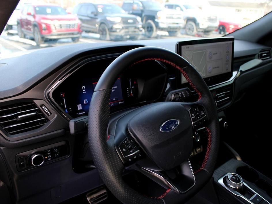 Used 2024 Ford Escape ST-Line w/ Tech Pack #1 image 31