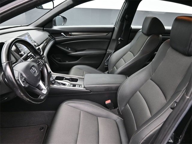 Used 2021 Honda Accord Sport image 11