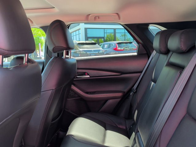 Used 2025 MAZDA CX-30 AWD 2.5 S w/ Premium Package image 17