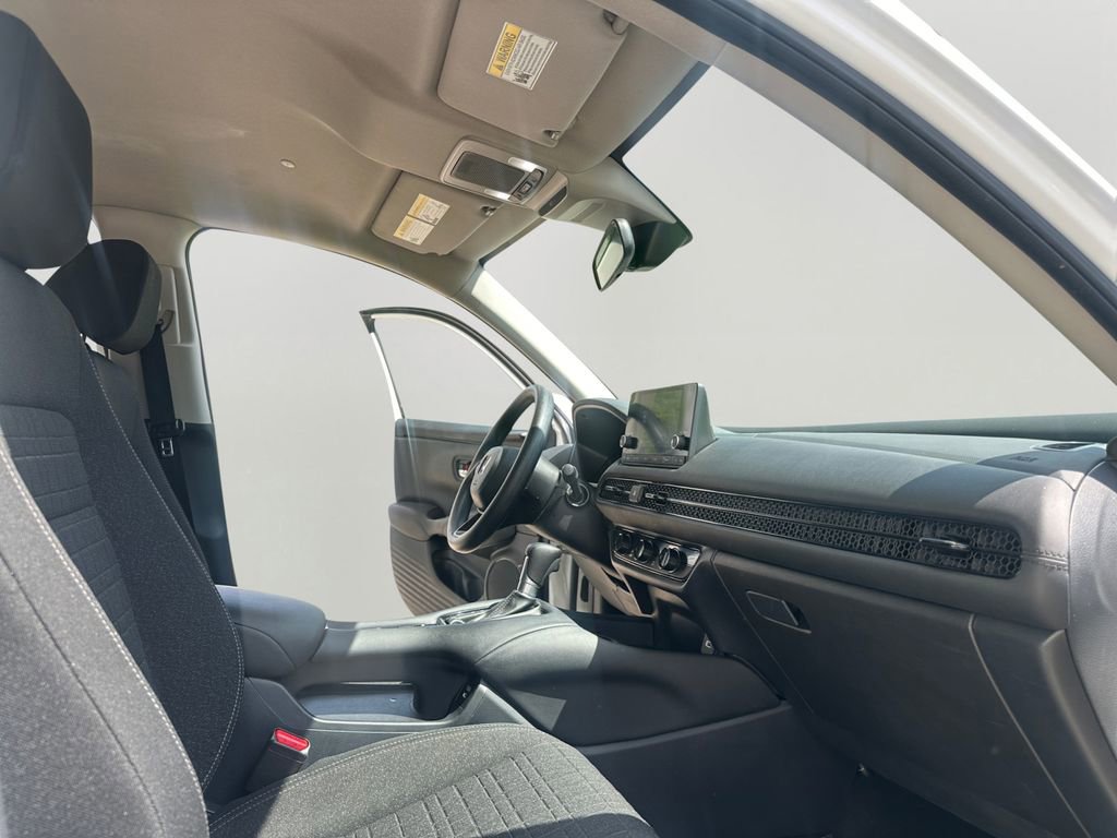 Certified 2024 Honda HR-V LX image 11