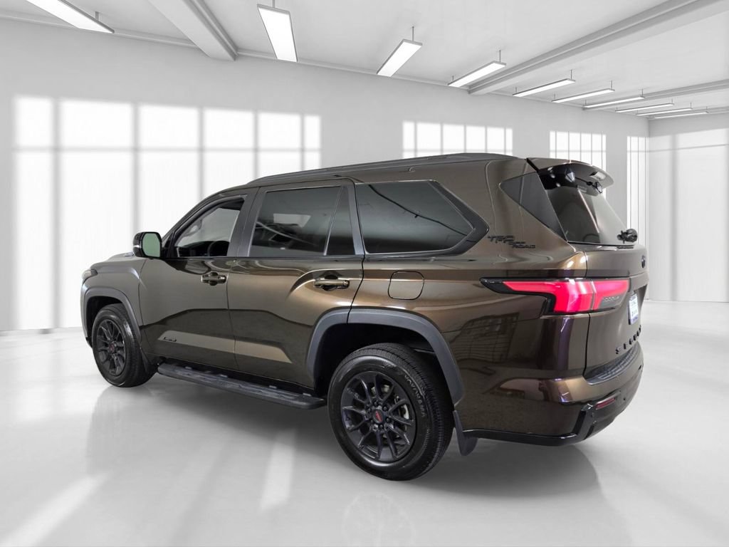 Used 2024 Toyota Sequoia Limited w/ TRD Off-Road Package AWD/4WD image 5