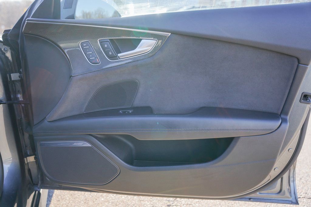 Used 2017 Audi S7 Prestige w/ Prestige Package image 43