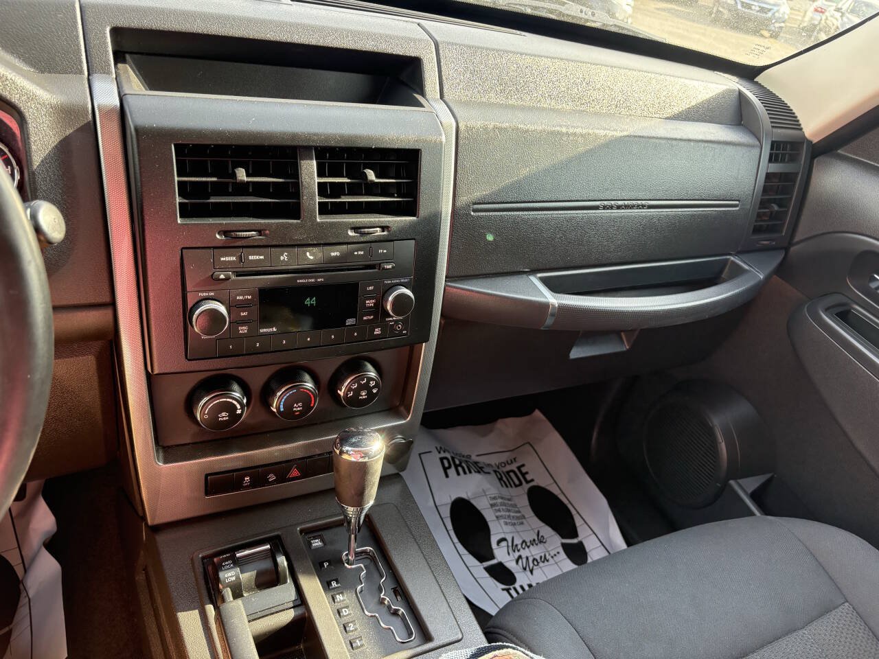 Used 2011 Jeep Liberty Sport AWD/4WD image 24