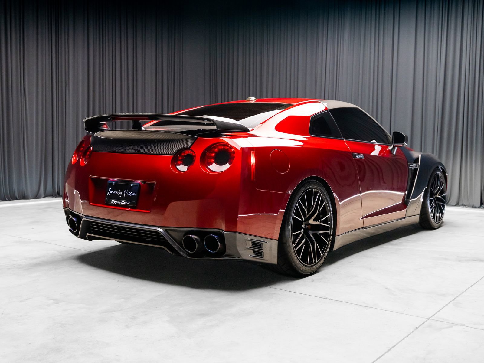 Used 2014 Nissan GT-R Premium AWD/4WD image 41