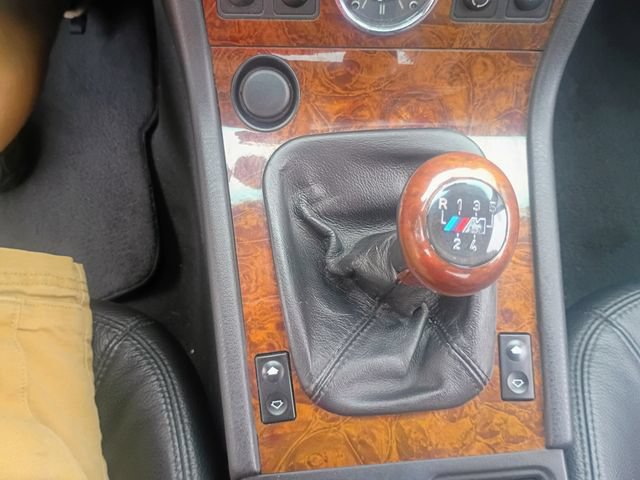 Used 2002 BMW Z3 2.5i RWD image 52