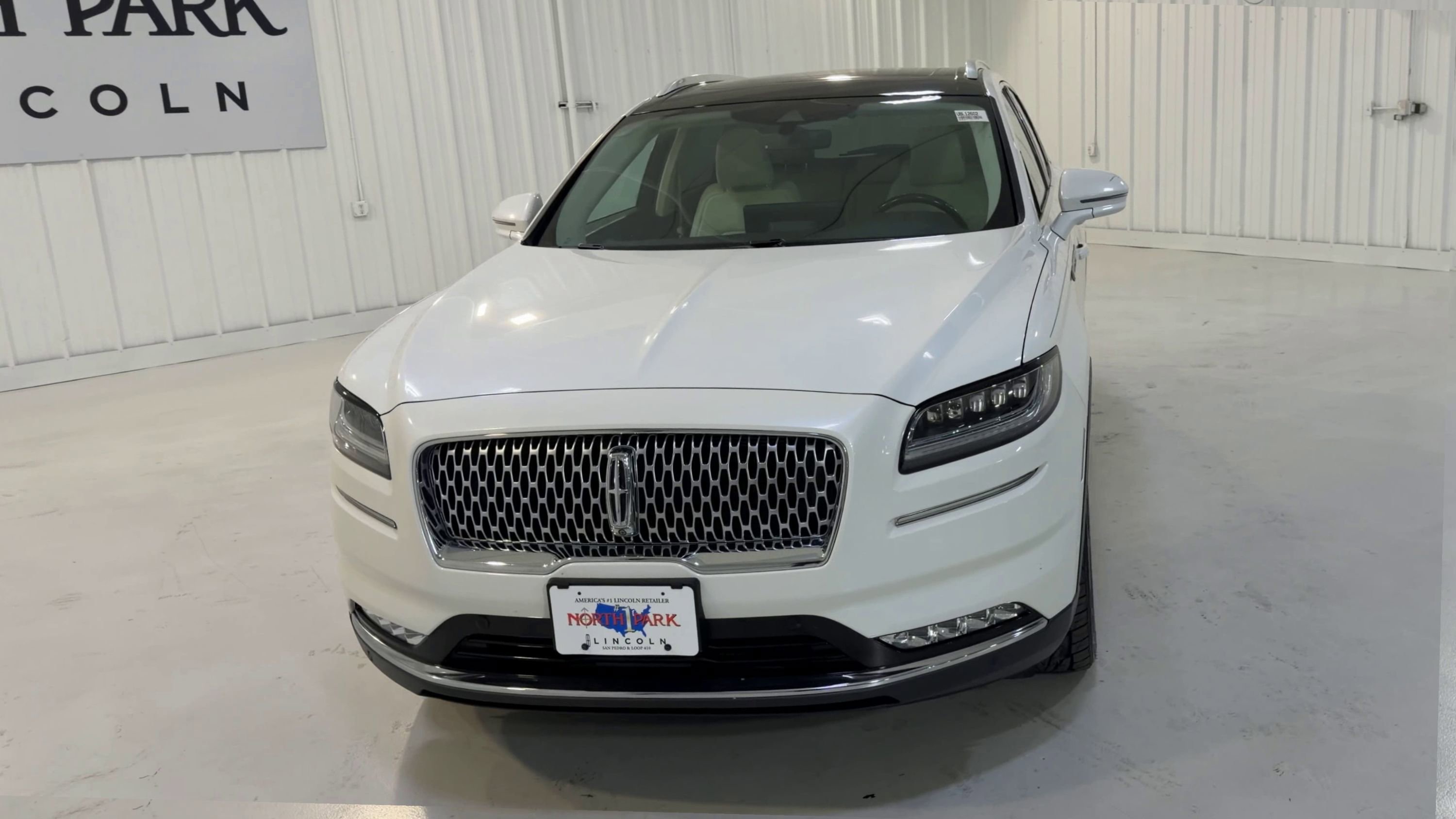 Used 2022 Lincoln Nautilus Black Label AWD/4WD image 4