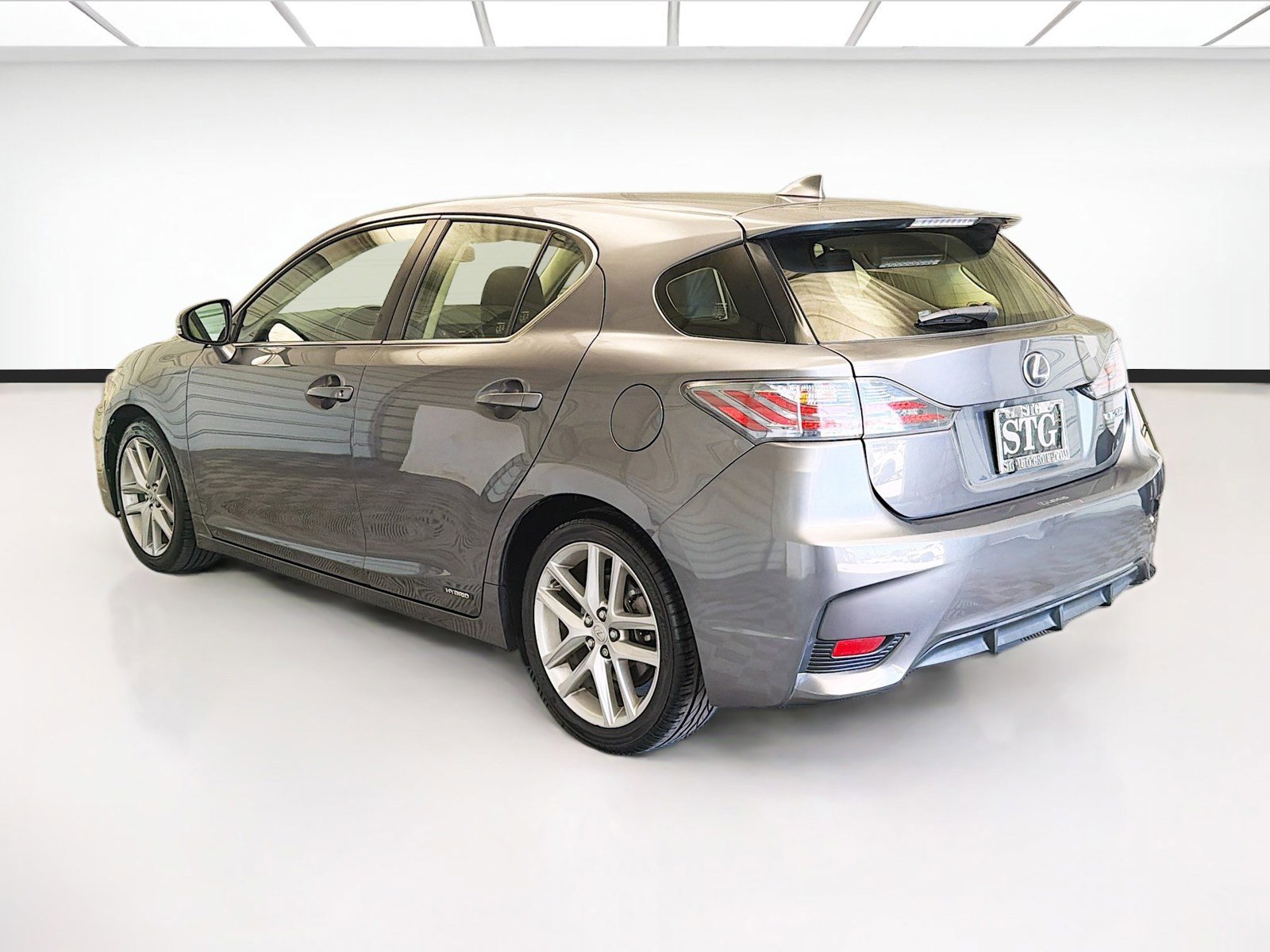 Used 2014 Lexus CT 200h FWD image 6