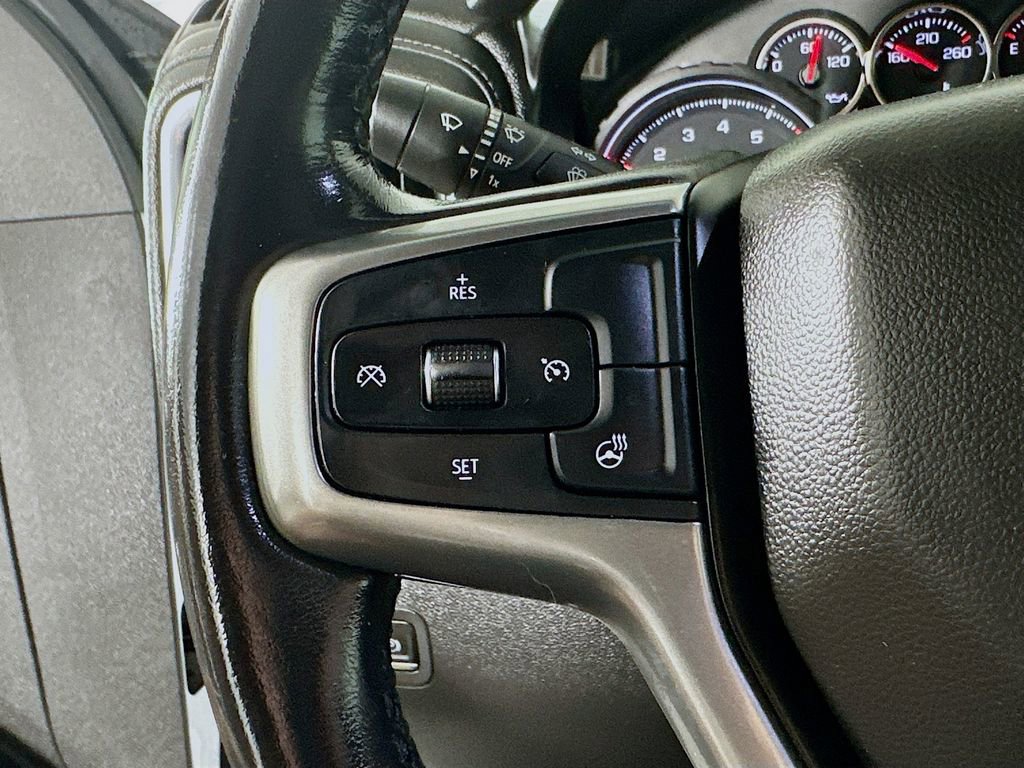 Used 2020 Chevrolet Silverado 1500 RST image 24