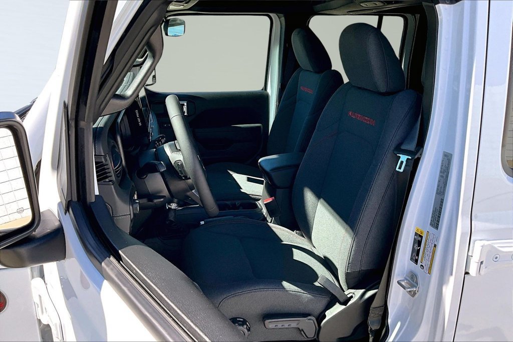 New 2026 Jeep Wrangler Unlimited Rubicon AWD/4WD image 3