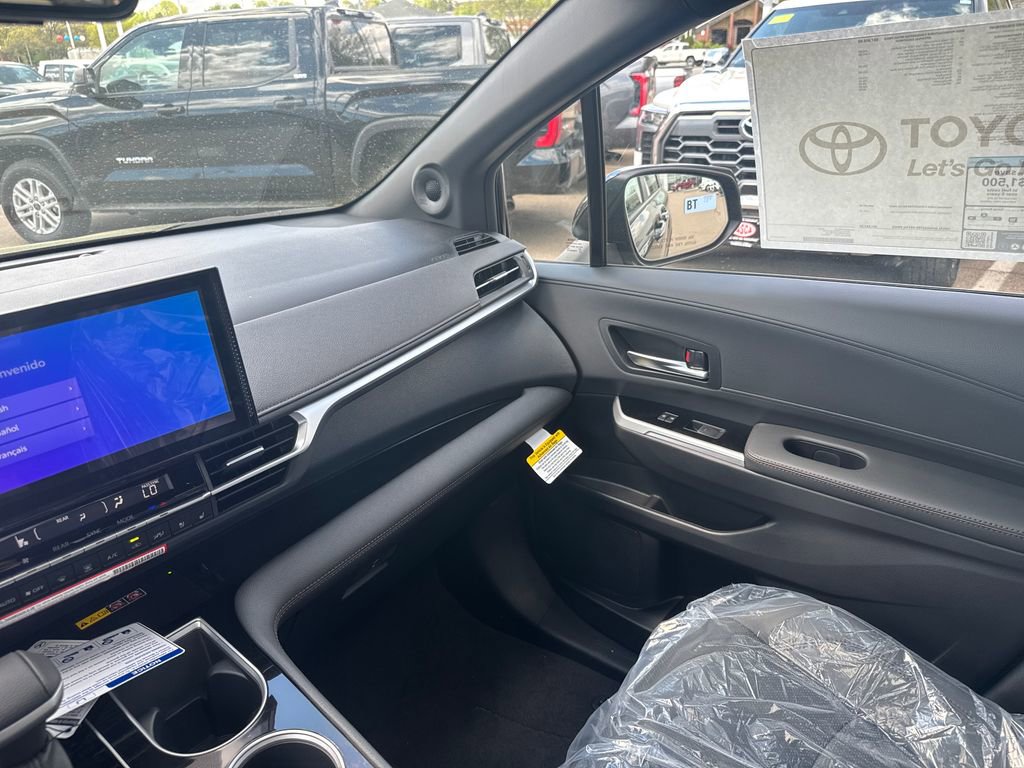 New 2026 Toyota Sienna Platinum AWD/4WD image 33