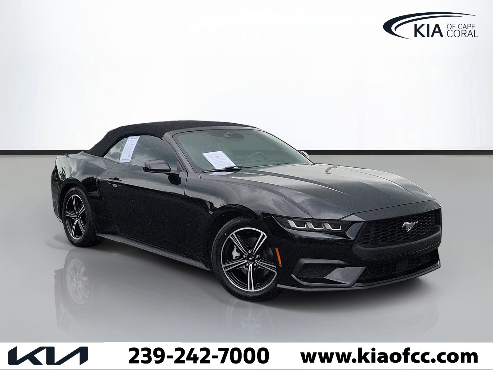 Used 2024 Ford Mustang Convertible