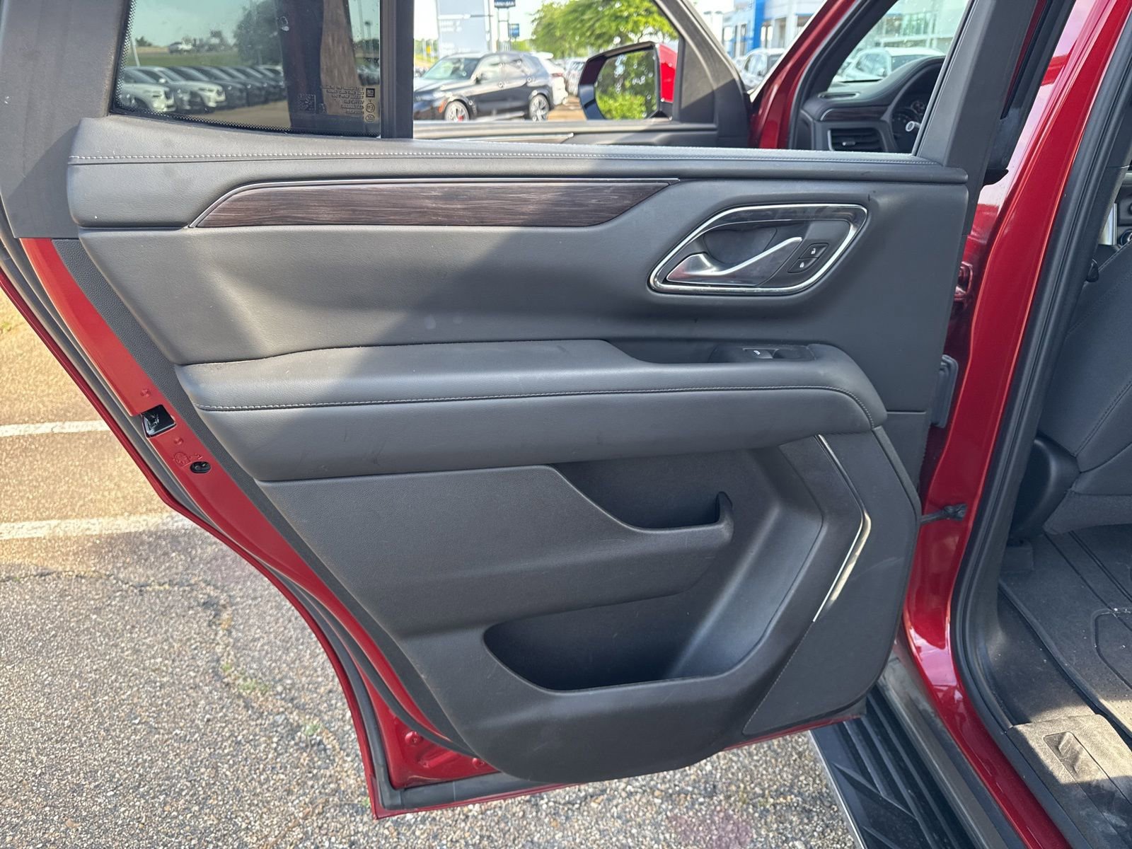 Used 2024 Chevrolet Tahoe LS image 10
