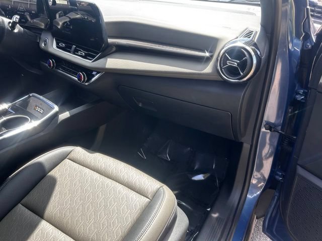 Used 2025 Chevrolet Equinox LT w/ Convenience Package II AWD/4WD image 19
