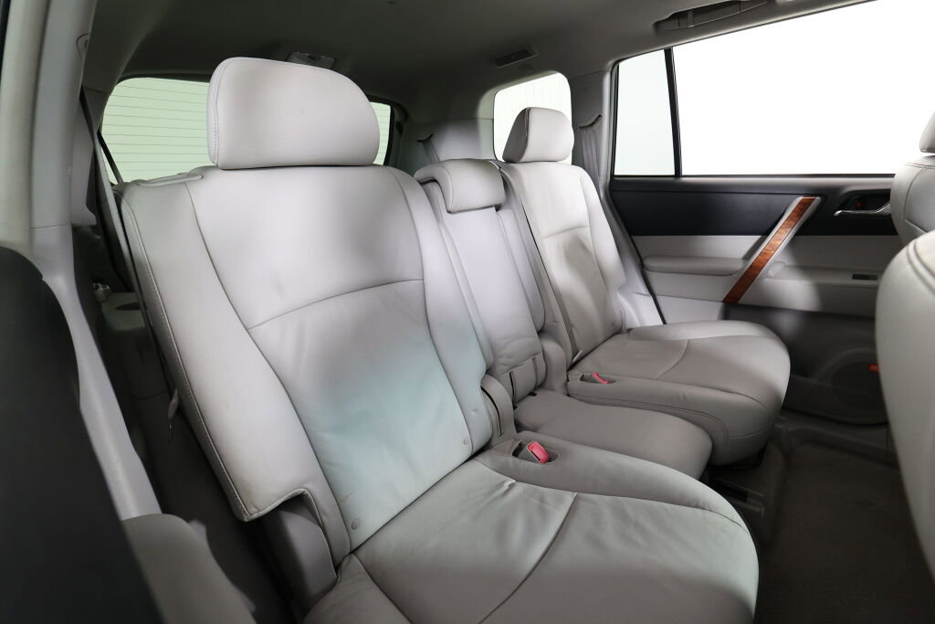 Used 2009 Toyota Highlander Limited AWD/4WD image 22