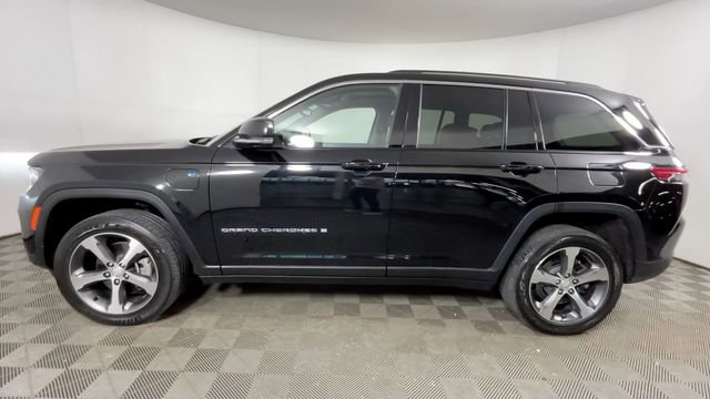 Used 2023 Jeep Grand Cherokee 4WD 4xe image 8