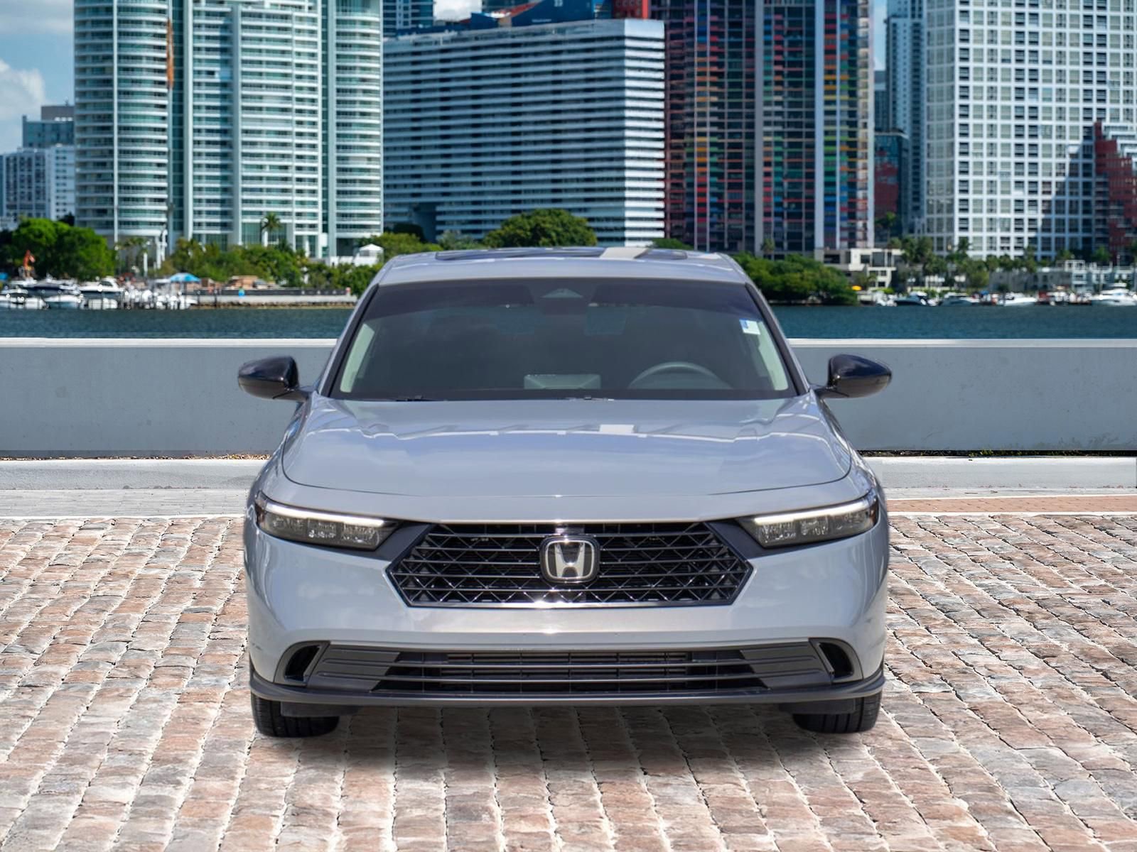 Certified 2025 Honda Accord SE image 2