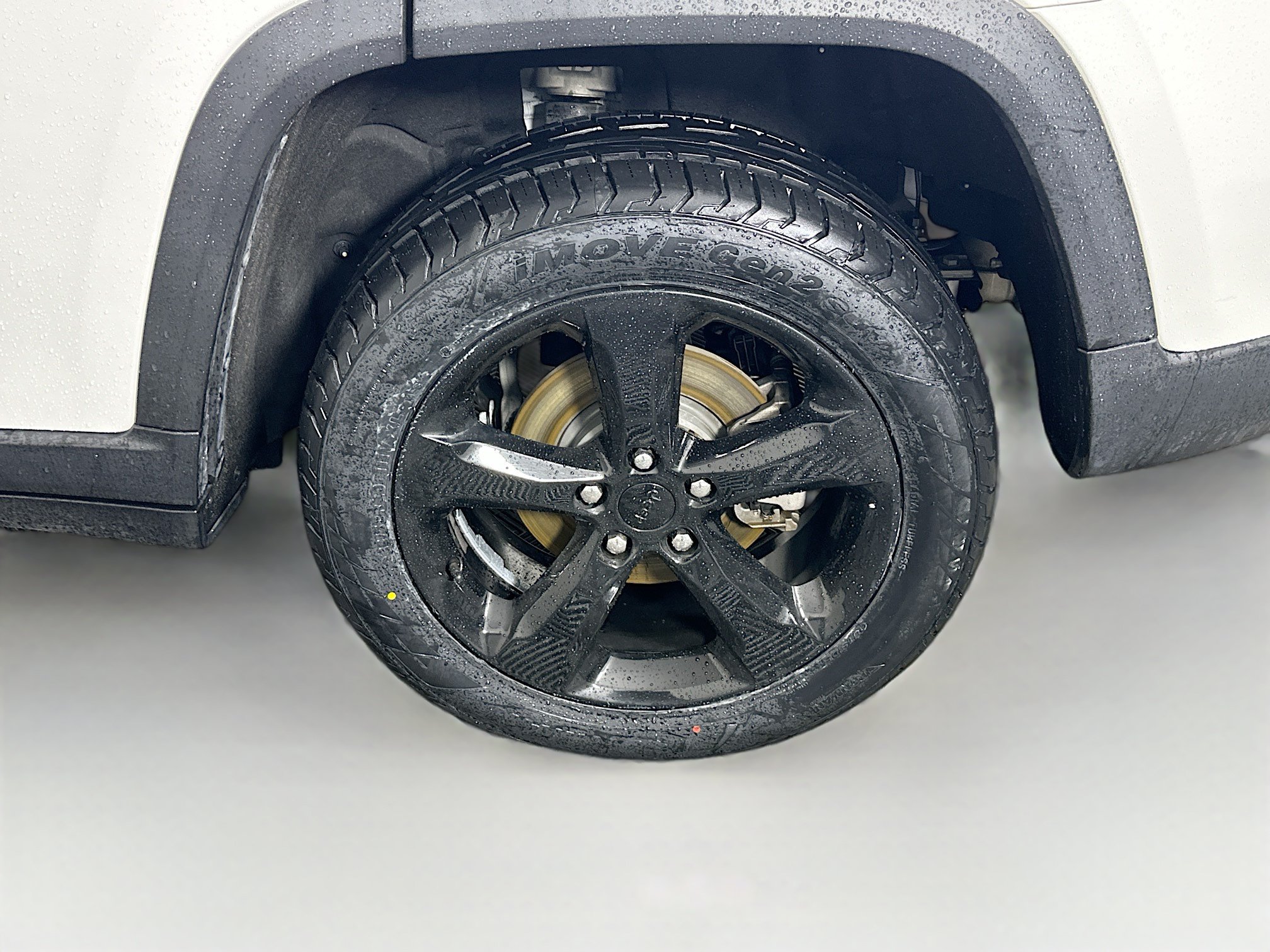 Used 2023 Jeep Grand Cherokee Limited w/ Black Appearance Package RWD image 11