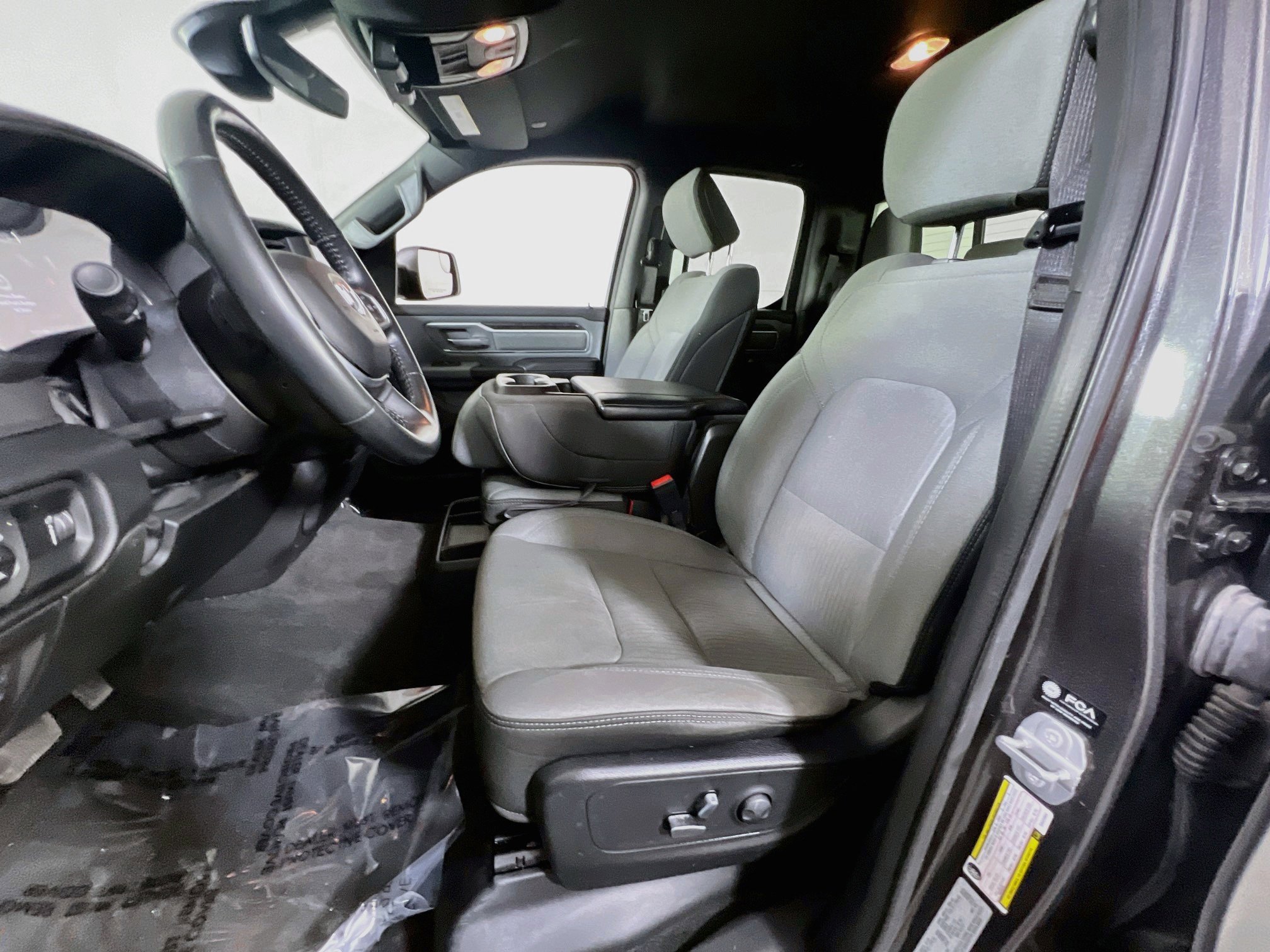 Used 2022 RAM 1500 Big Horn AWD/4WD image 19