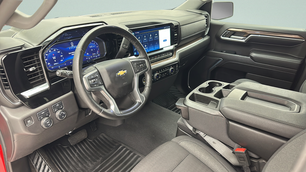 Used 2024 Chevrolet Silverado 1500 LT AWD/4WD image 15