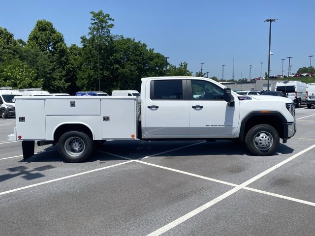New 2025 GMC Sierra 3500 Pro w/ Convenience Package image 11