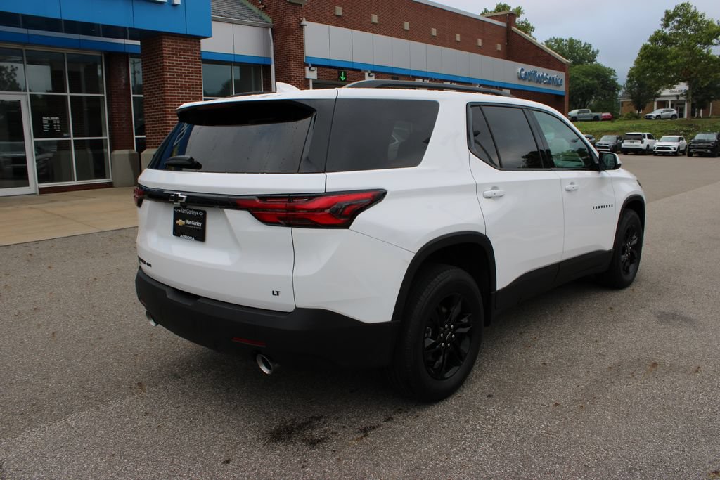 Certified 2024 Chevrolet Traverse LT w/ Midnight/Sport Edition AWD/4WD image 34