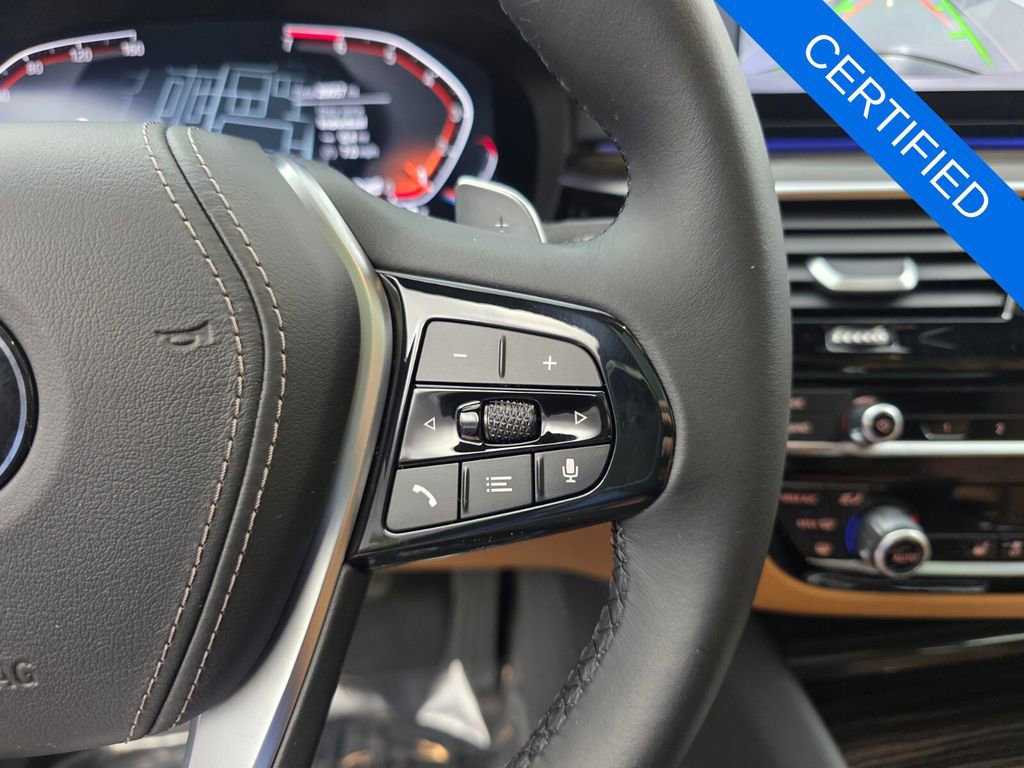 Certified 2023 BMW 530i w/ Premium Package image 20