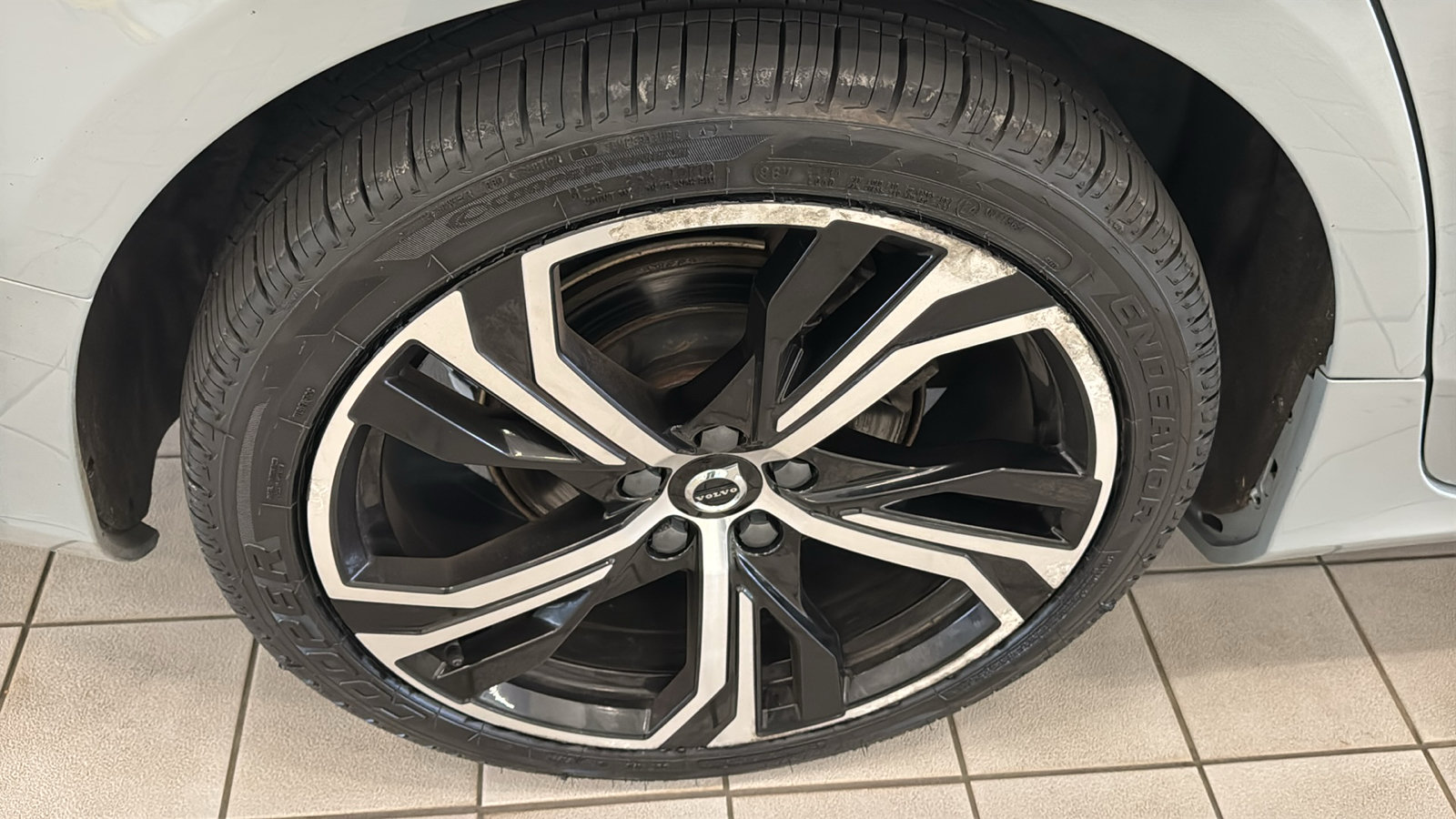 Used 2024 Volvo S60 B5 Plus w/ Climate Package AWD/4WD image 30