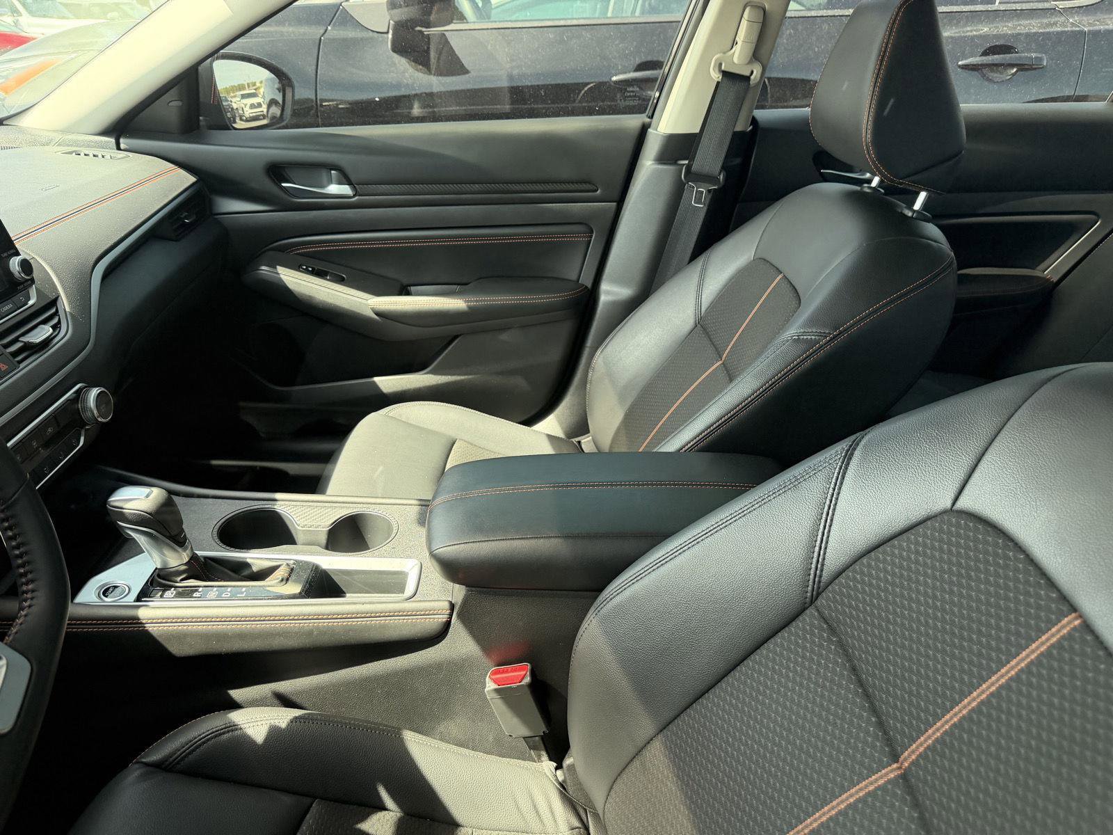 Used 2022 Nissan Altima 2.5 SR image 10