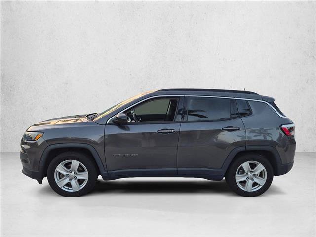 Used 2022 Jeep Compass Latitude w/ Sun and Sound Group FWD image 6