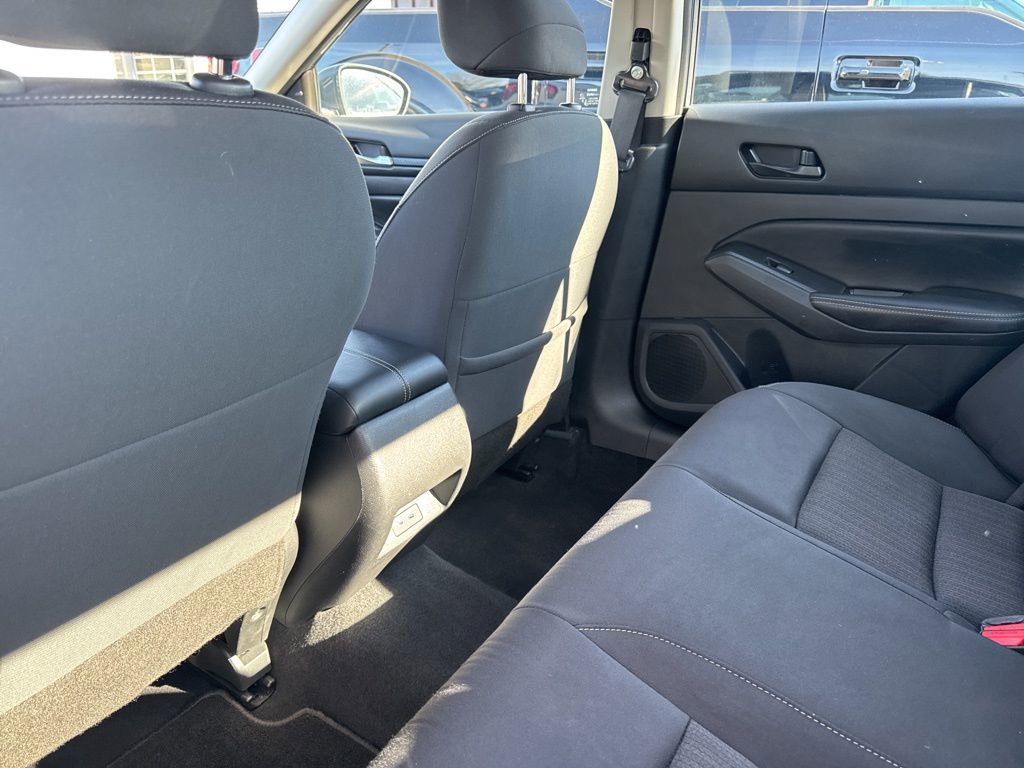 Used 2024 Nissan Altima 2.5 SV image 26