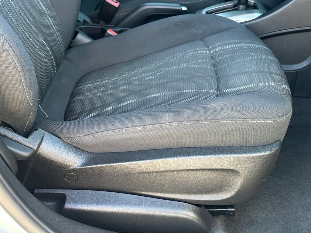 Certified 2016 Chevrolet Sonic LT FWD image 18