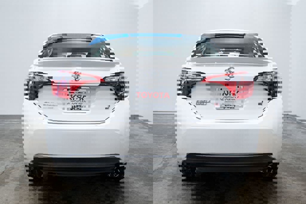 Used 2016 Toyota Corolla S image 6