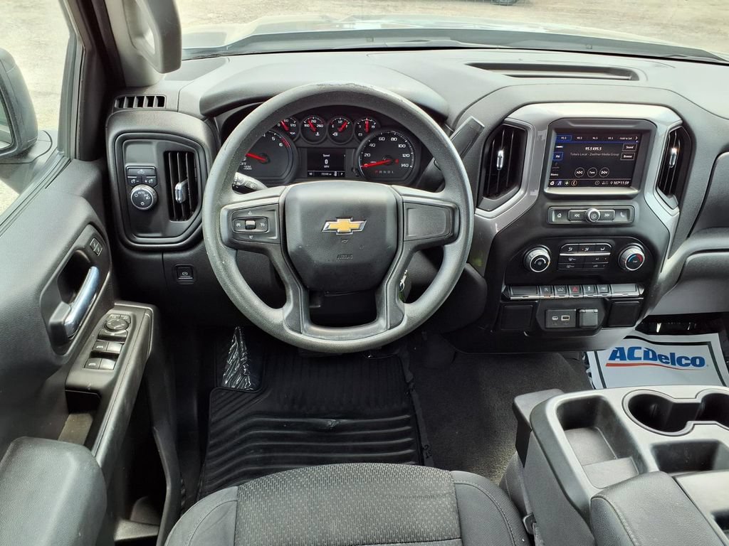 Used 2022 Chevrolet Silverado 1500 Custom RWD image 9