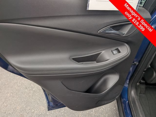 Used 2023 Buick Encore GX Preferred w/ Cold Weather Comfort Package FWD image 10
