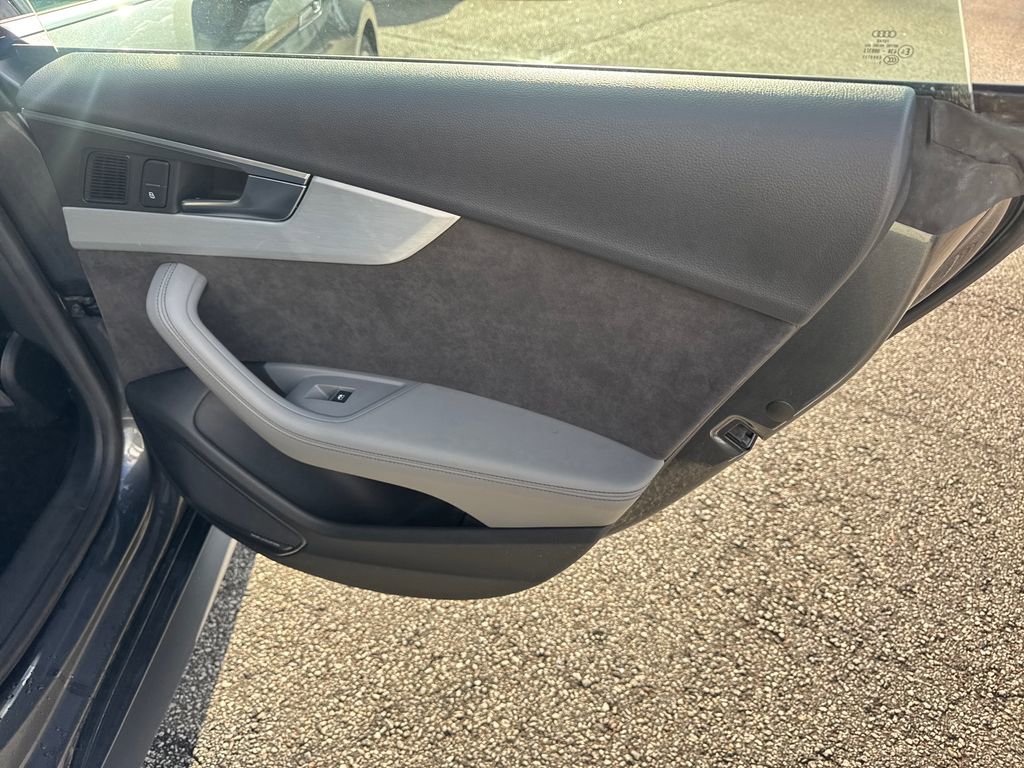 Used 2018 Audi S5 Prestige w/ Driver Assistance Package image 16