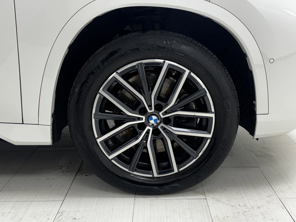 Used 2023 BMW X1 xDrive28i w/ Premium Package image 46