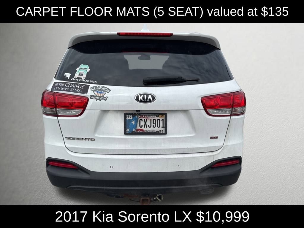 Used 2017 Kia Sorento LX w/ LX Convenience Package image 4