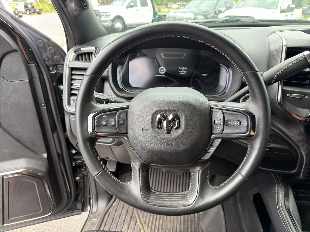 Used 2023 RAM 2500 Limited AWD/4WD image 13