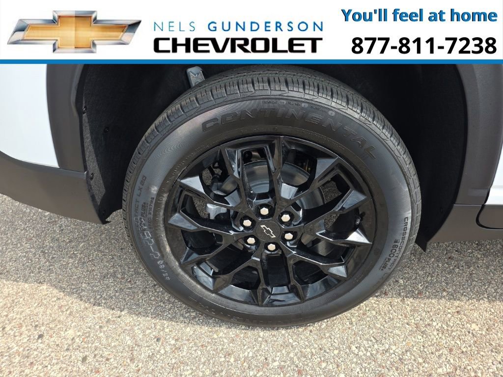 New 2026 Chevrolet Traverse LT w/ Midnight/Sport Edition image 9