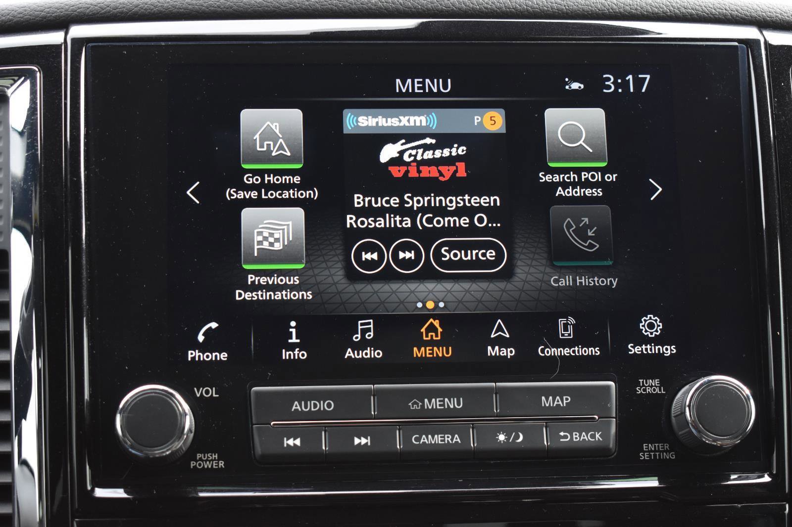 Used 2021 Nissan Titan Platinum Reserve w/ Moonroof Package image 27