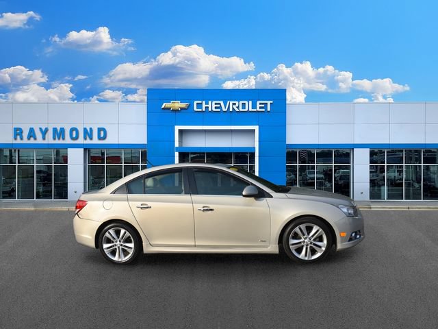Used 2012 Chevrolet Cruze LTZ w/ RS Package FWD image 2