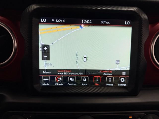 Used 2021 Jeep Gladiator Rubicon AWD/4WD image 12